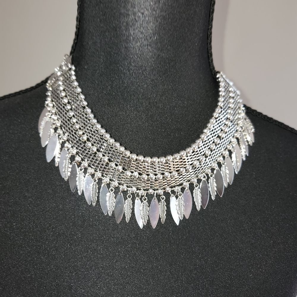 NWOT Bling Jewelry Silver Feather Choker Necklace